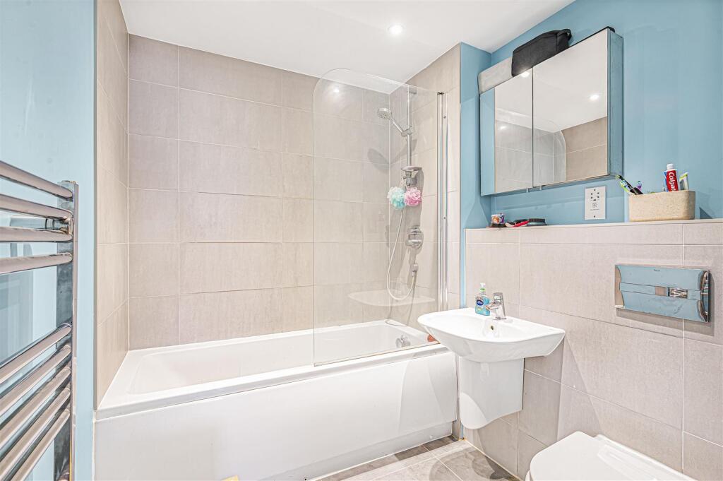 Additional image 11 of Station Approach, Seaford