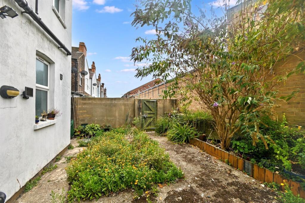 Additional image 8 of Winchcombe Road, Eastbourne