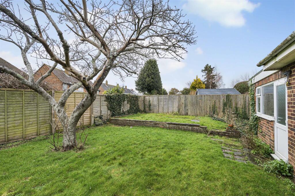 Additional image 17 of Stirling Avenue, Seaford