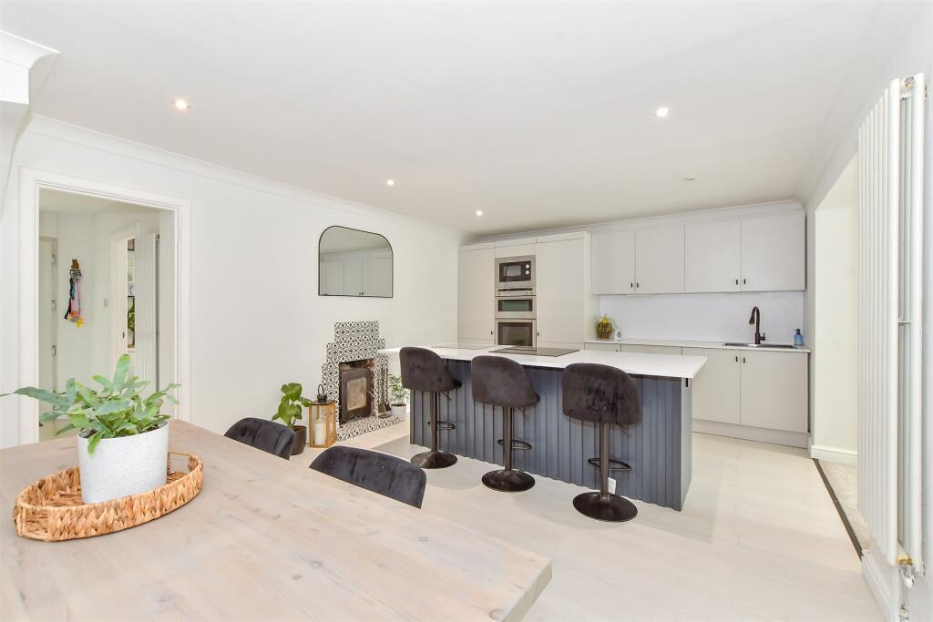 Additional image 11 of Southfields Road, Littlehampton, West Sussex