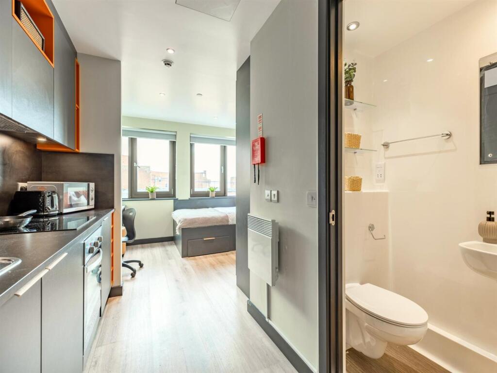 Additional image 41 of Brighton | Student | September | BN2