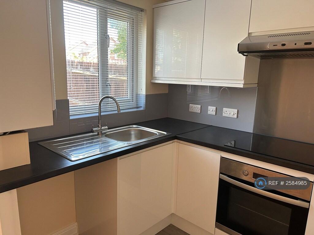 Additional image 6 of Essenhigh Drive, Worthing, BN13