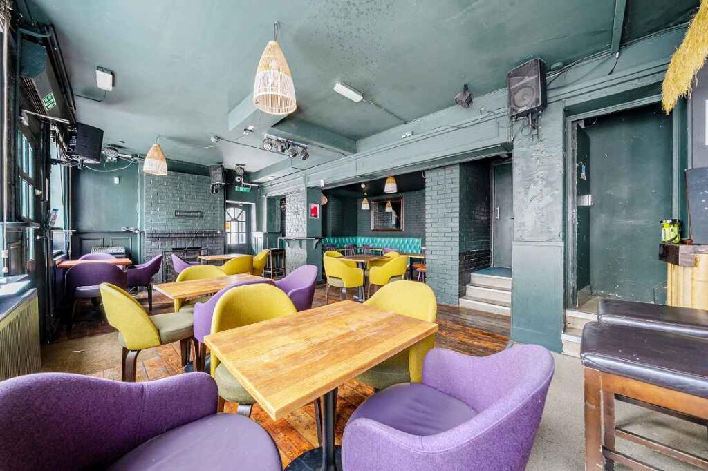 Additional image 4 of S-520071 - Tiki Hut, 2-3 High Street, Brighton BN2 1RP