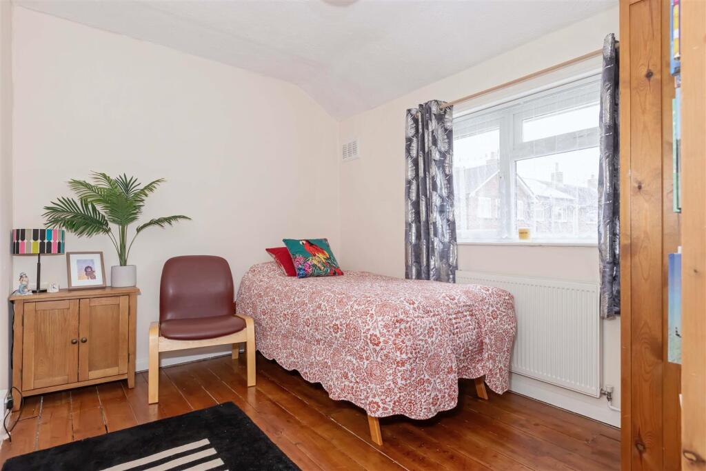 Additional image 8 of Ivydore Avenue, Worthing, BN13 3JA