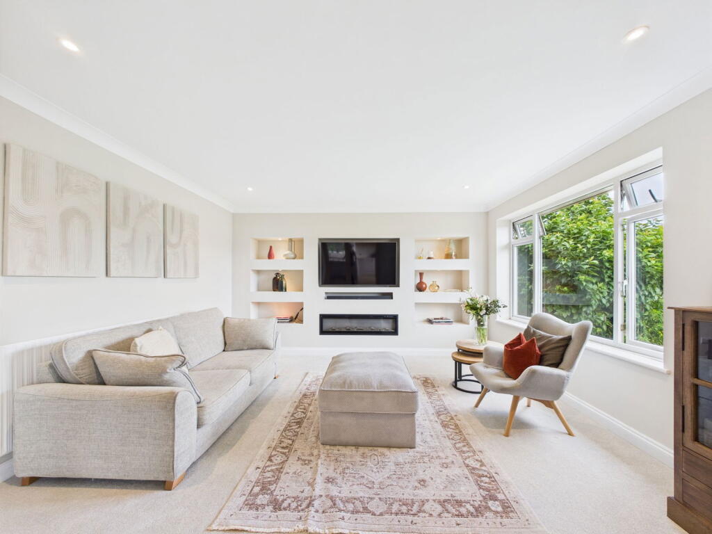 Additional image 5 of Exmoor Crescent, Worthing, BN13 2PL