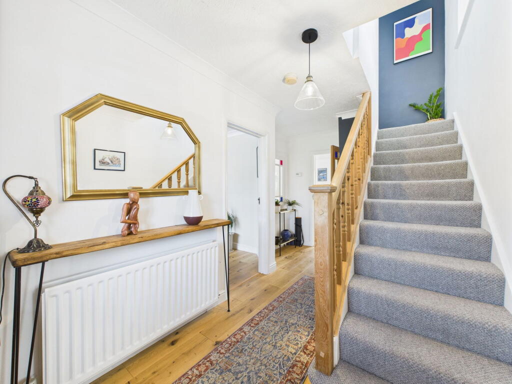 Additional image 12 of Selkirk Close, Worthing, BN13