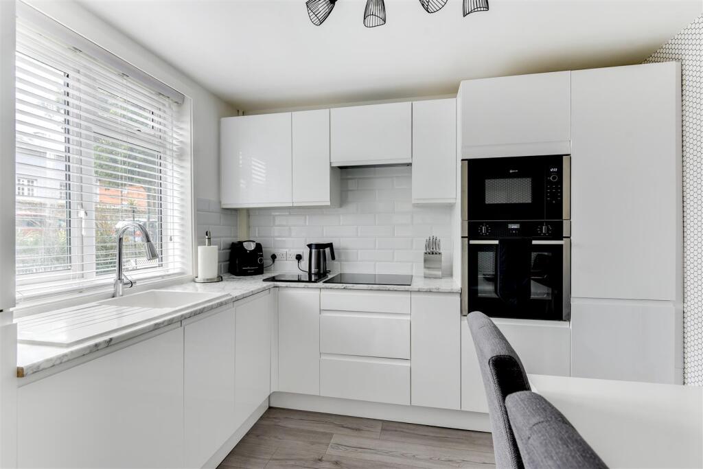 Additional image 4 of Broadwater Road, Worthing