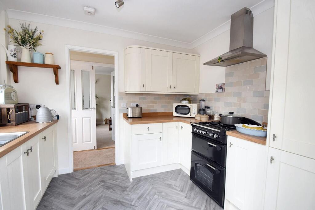 Additional image 4 of Lapwing Close, Eastbourne