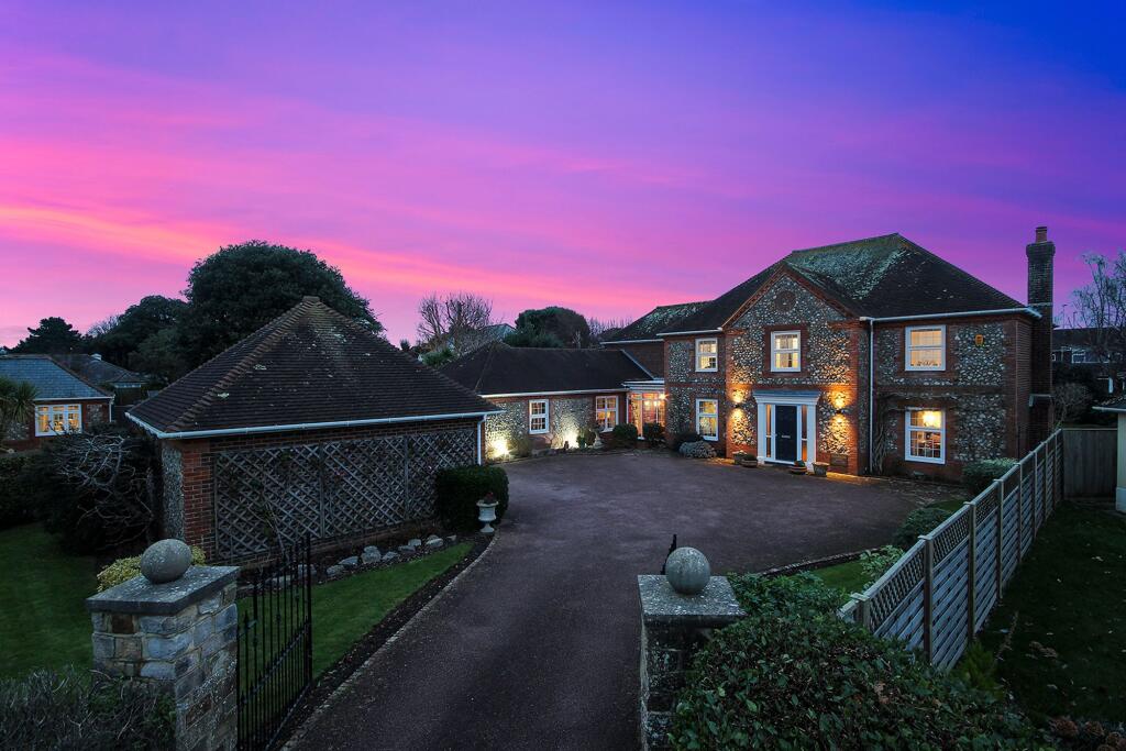 Additional image 20 of The Oaks, Rustington, BN16