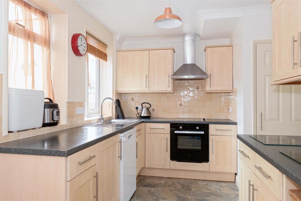 Additional image 6 of Ivydore Avenue, Worthing, BN13 3JA