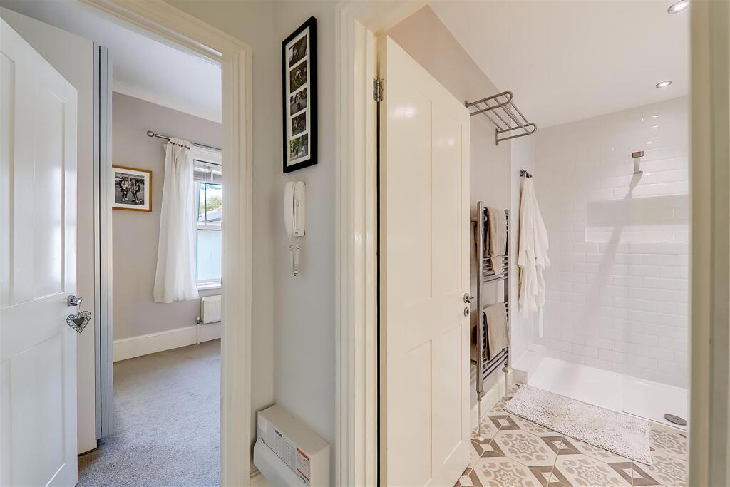 Additional image 9 of Grove Lodge, Broadwater, BN14