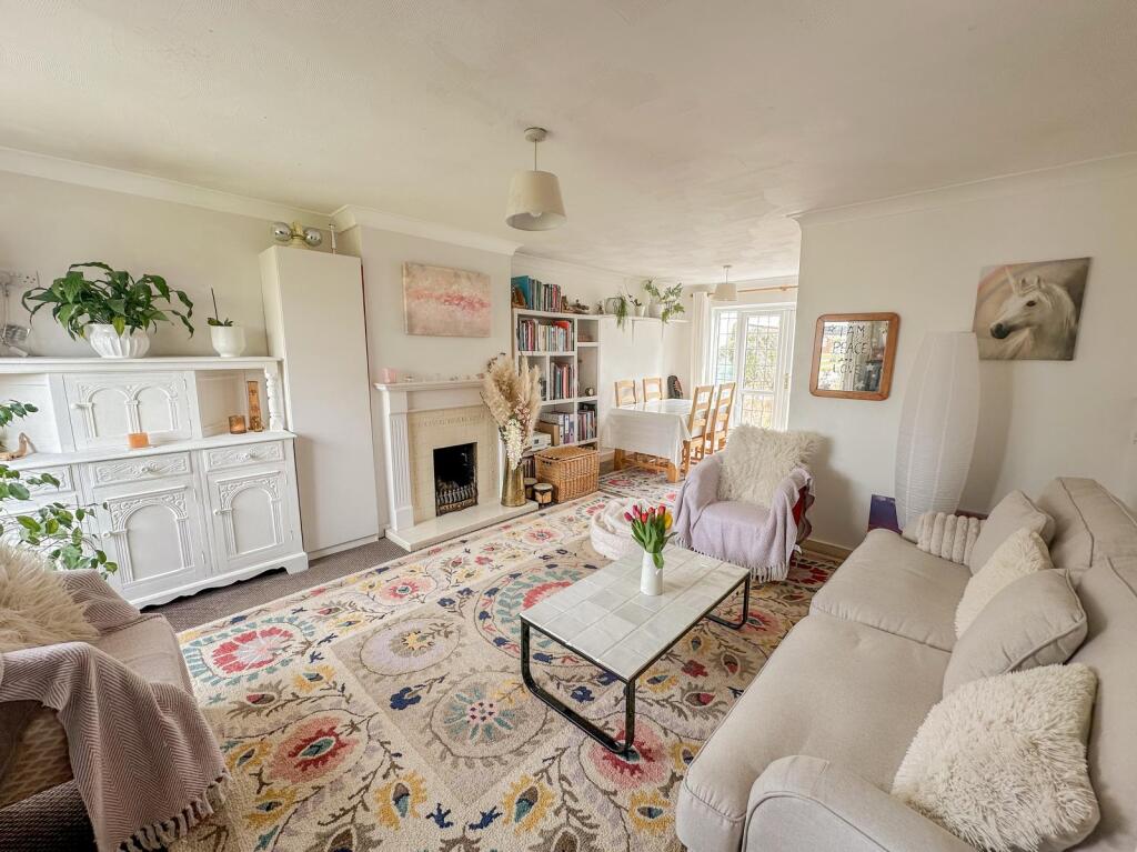 Additional image 21 of Swinburne Avenue, Eastbourne