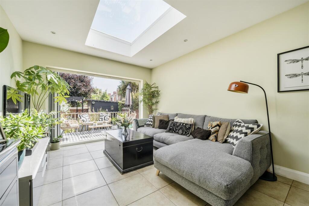 Additional image 8 of Broadwater Road, Worthing, BN14 8AE