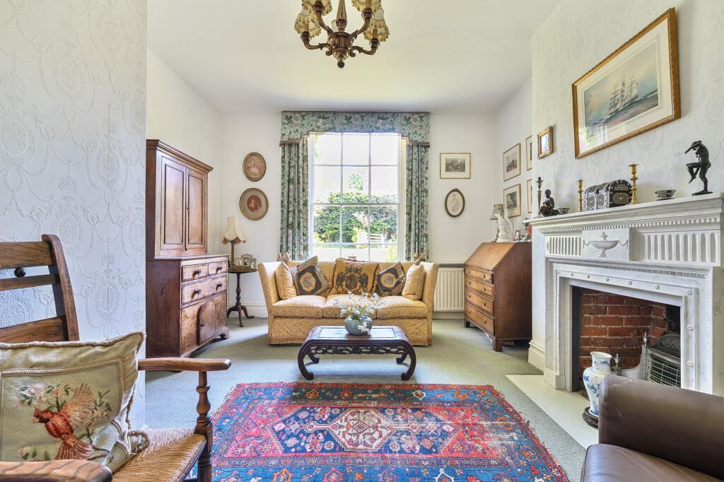 Additional image 4 of 23 High Street, Findon, BN14