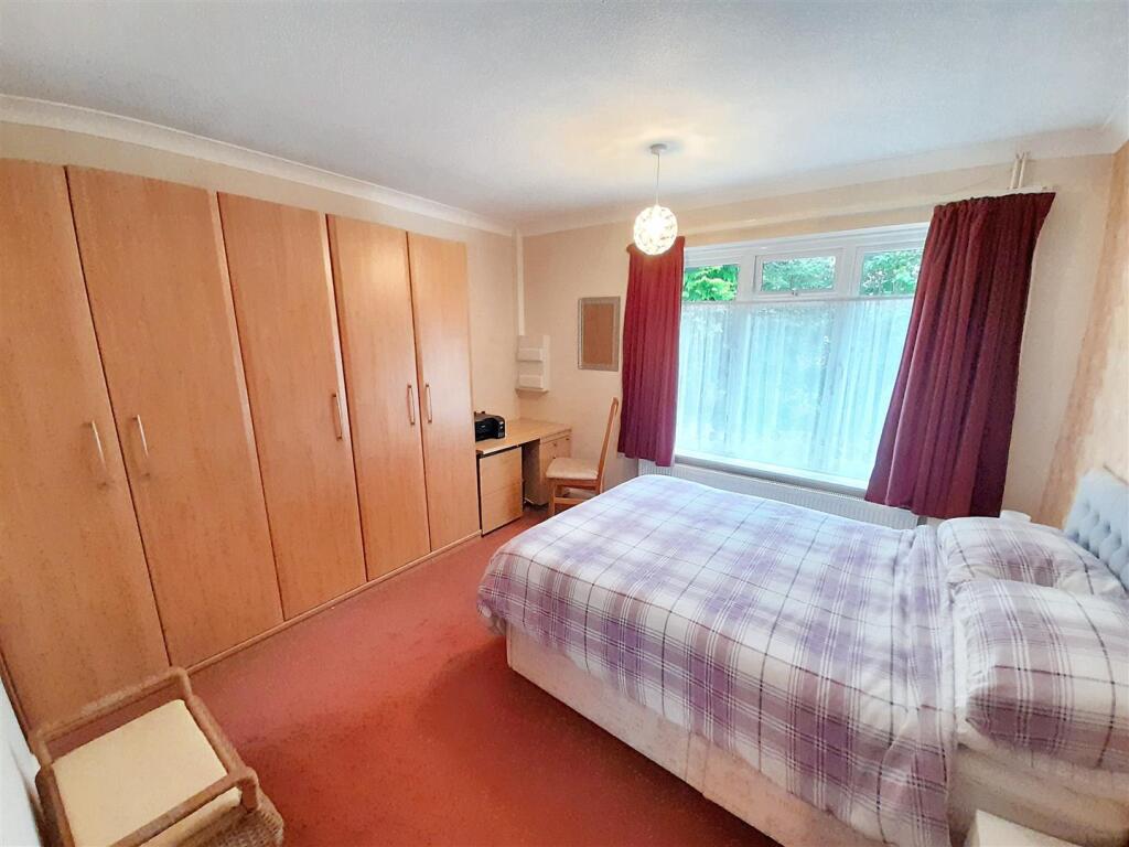 Additional image 10 of Horsemere Green Lane, Climping
