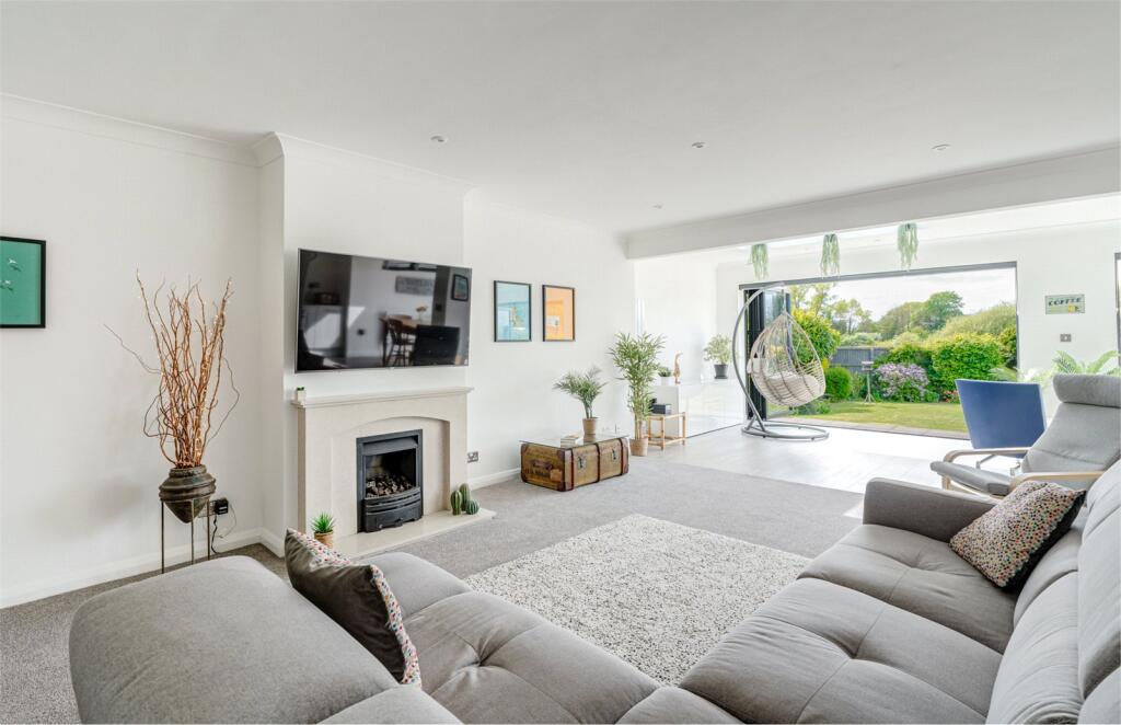 Additional image 28 of Foamcourt Waye, Ferring, Worthing, West Sussex, BN12