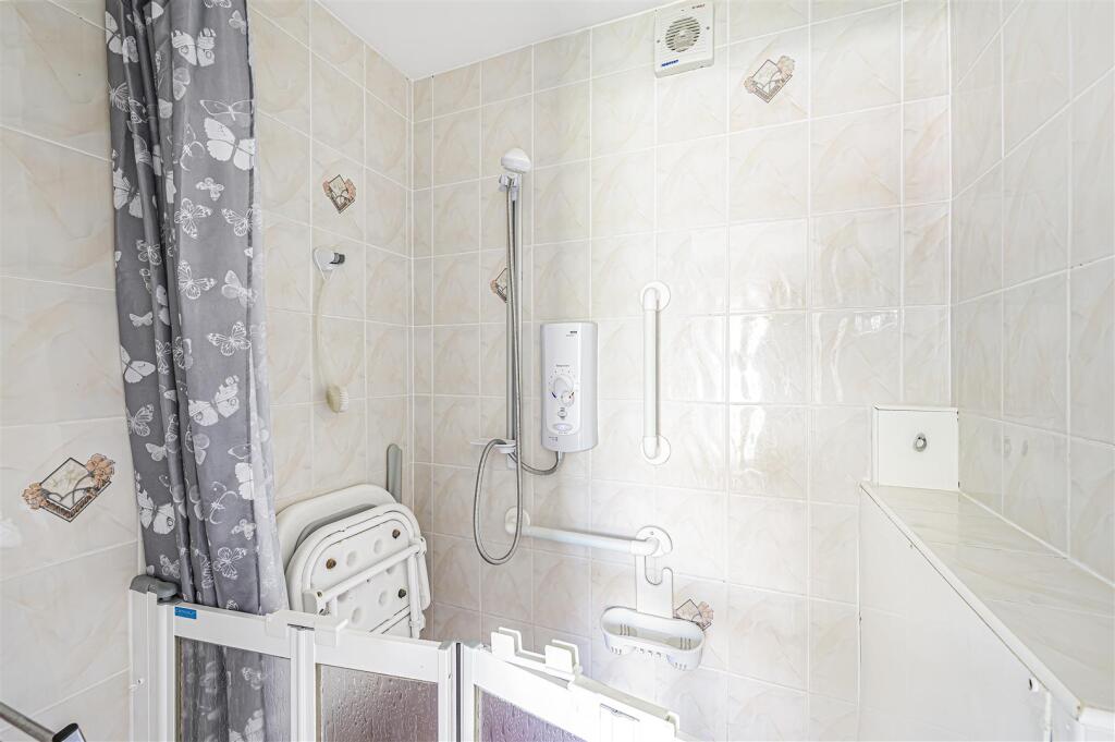 Additional image 11 of Hythe Crescent, Seaford