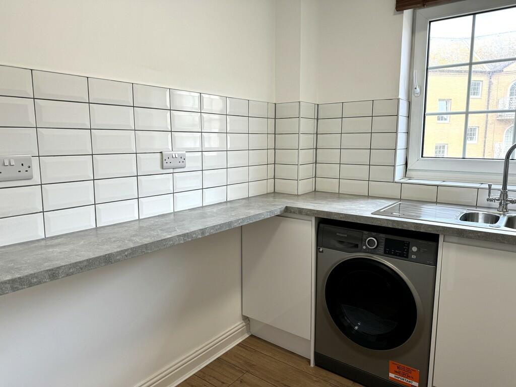 Additional image 5 of The Octagon, Brighton Marina Village