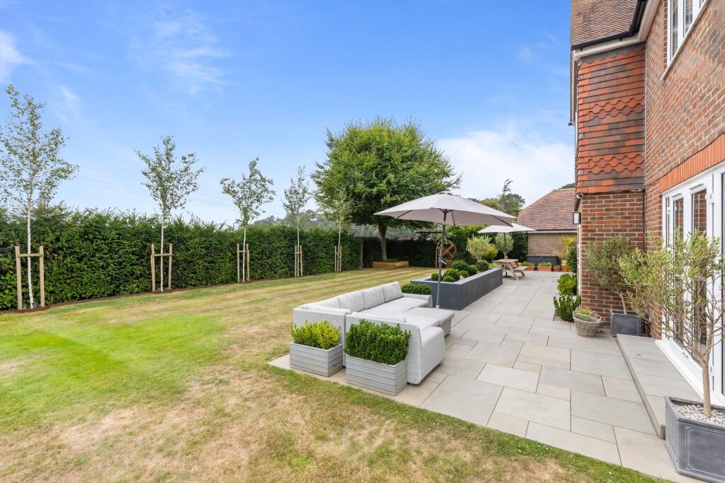 Additional image 21 of East Drive, Angmering, BN16