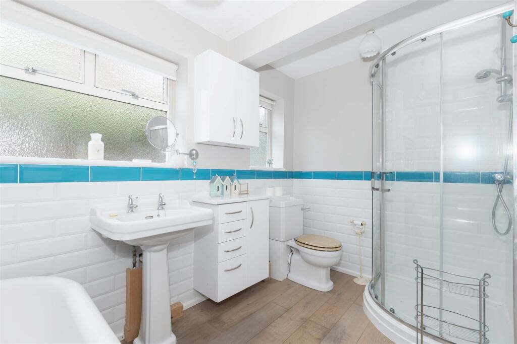 Additional image 4 of Aldsworth Avenue, Goring-By-Sea, Worthing