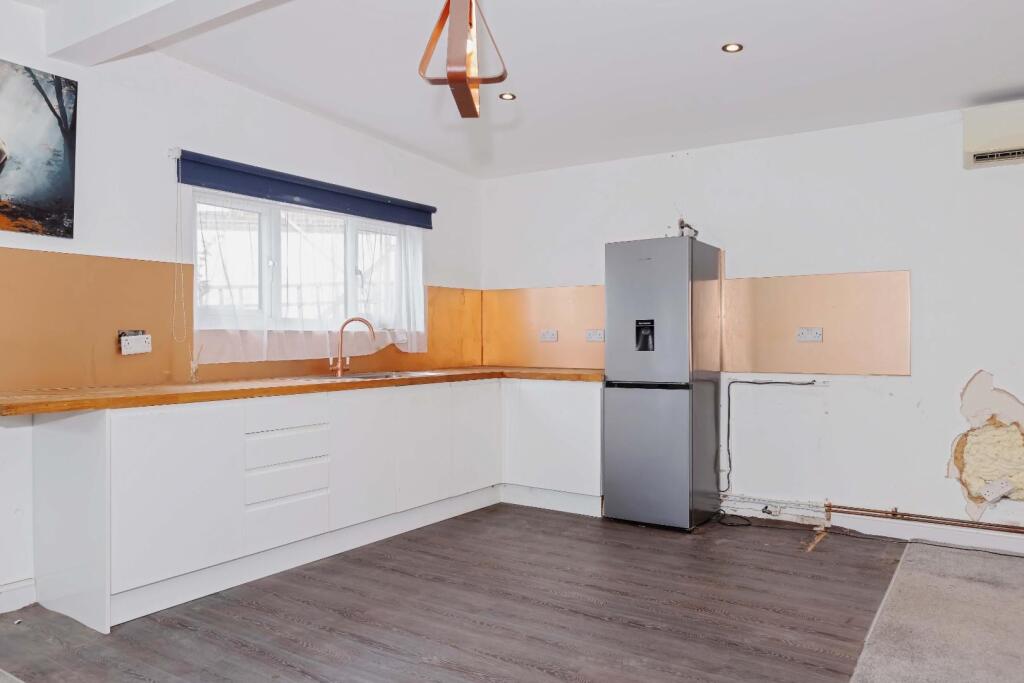 Additional image 5 of Upper Brighton Road, Sompting, Lancing