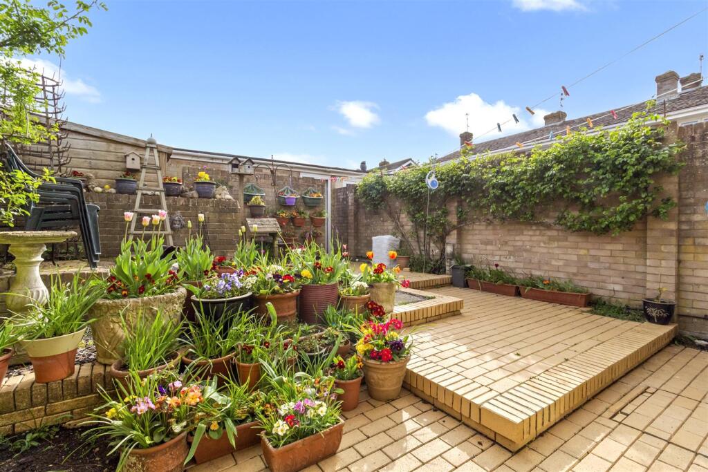 Additional image 17 of Toddington Lane, Littlehampton