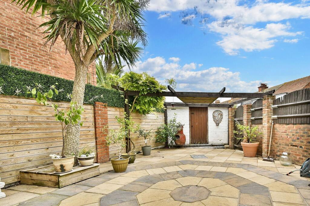 Additional image 4 of Penhale Road, Eastbourne, BN22