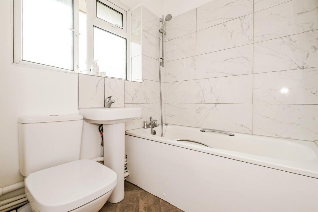 Additional image 13 of Beachcroft Place, Lancing