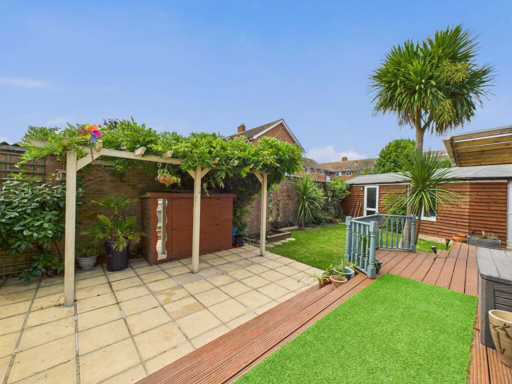 Additional image 21 of Selkirk Close, Worthing, BN13