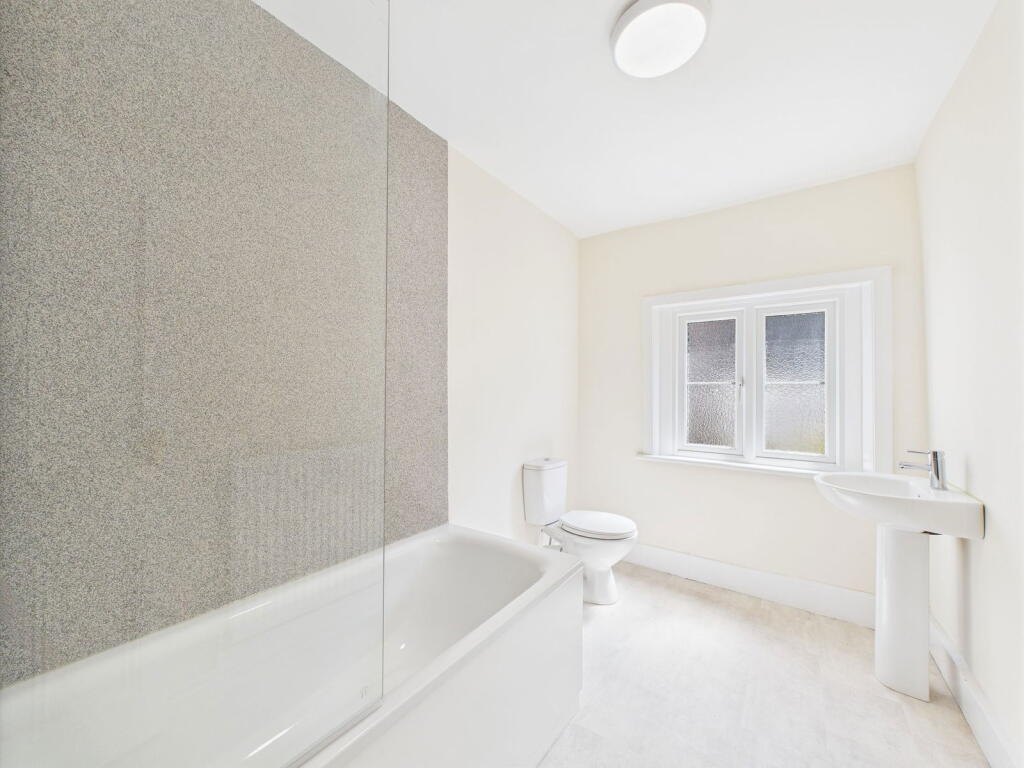 Additional image 15 of Norfolk Place, Littlehampton, BN17
