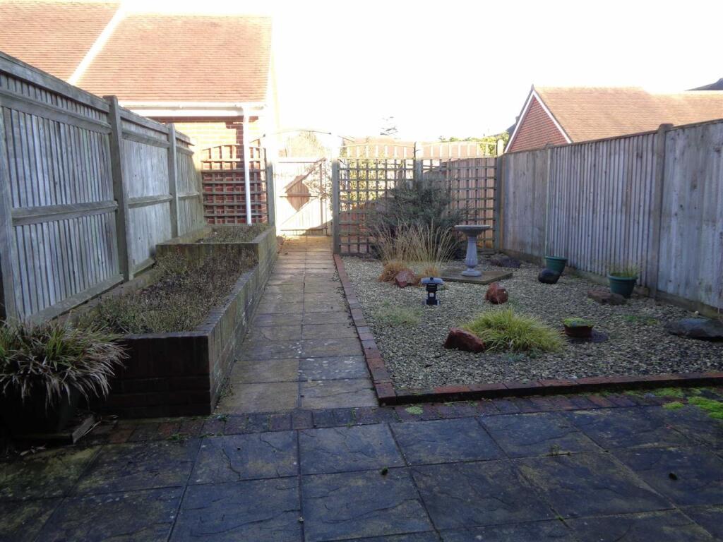 Additional image 13 of Grand Avenue, Seaford