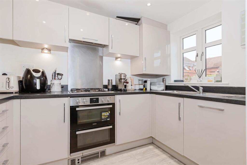 Additional image 11 of Iris Close, Worthing