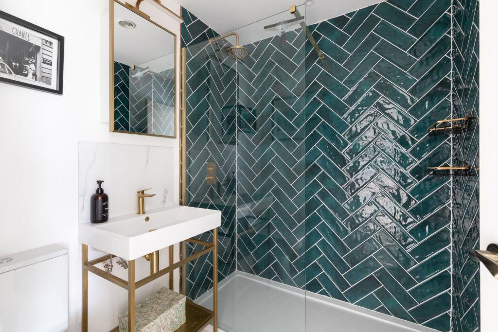 Additional image 13 of Tarrant Wharf, Arundel, BN18