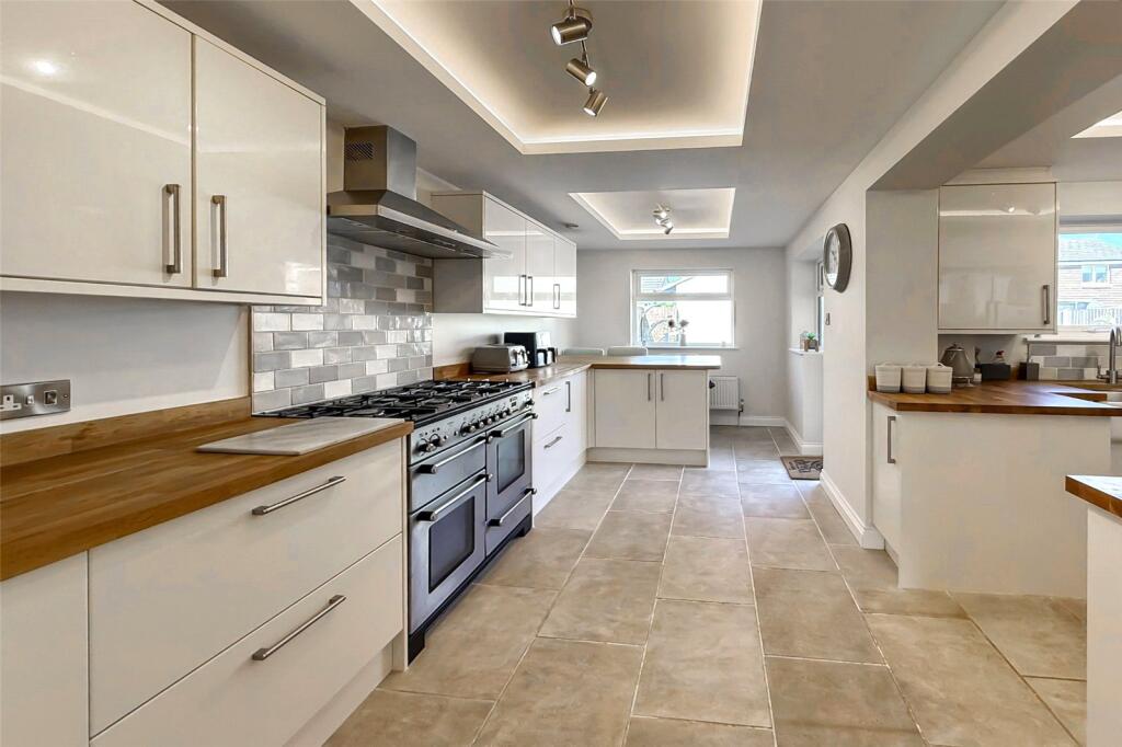 Additional image 4 of Windward Close, Littlehampton, West Sussex