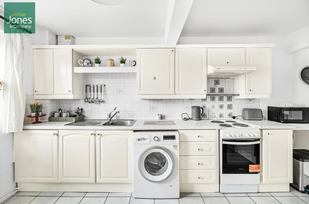 Additional image 5 of Shopfield Close, Rustington, Littlehampton, West Sussex, BN16
