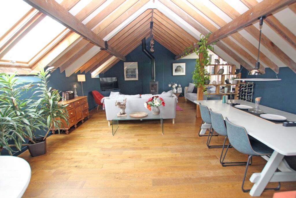 Additional image 15 of Crown Street, Eastbourne, BN21 1NX