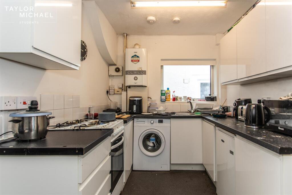 Additional image 4 of Lower Bevendean Avenue, Brighton