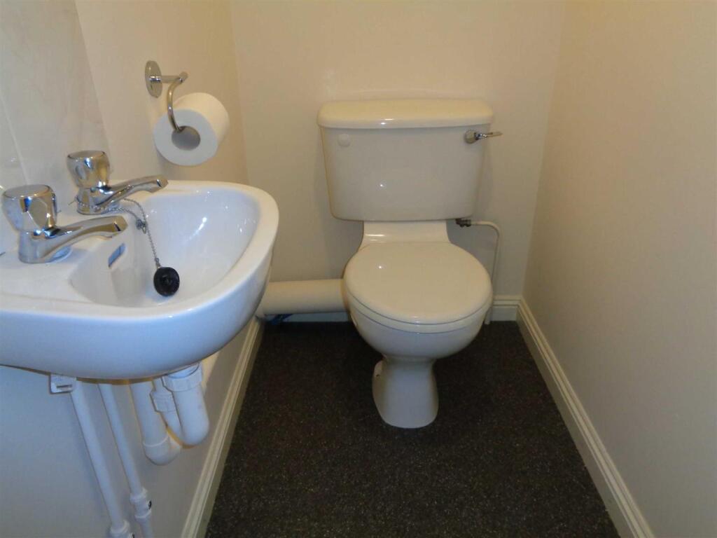 Additional image 4 of Grand Avenue, Seaford