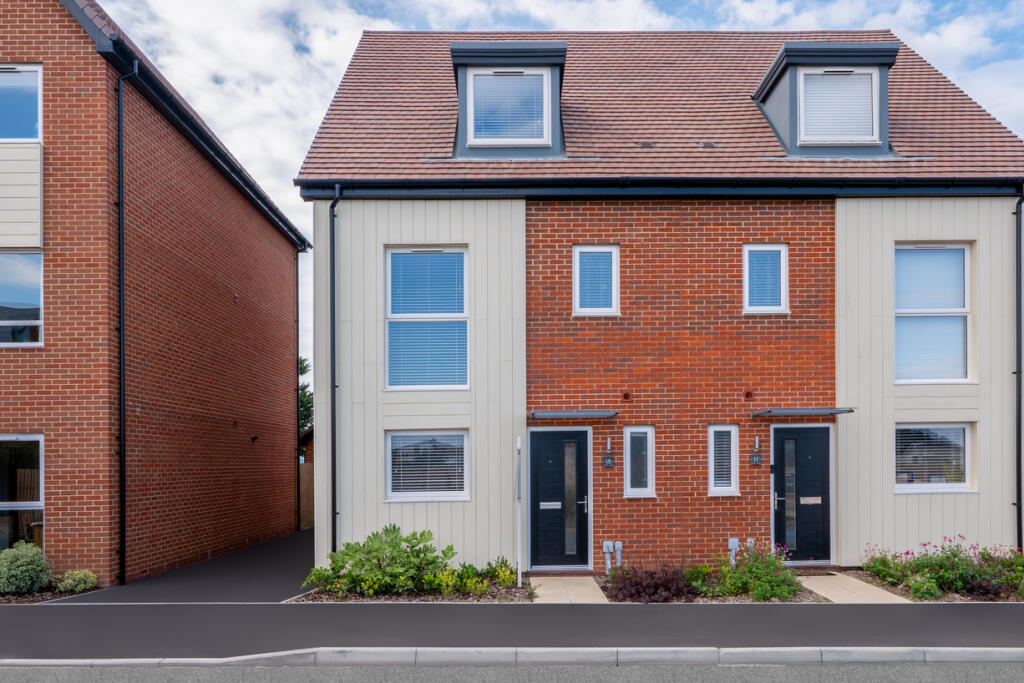Additional image 12 of Barrington Road,
Off Shaftesbury Avenue,
Goring-by-Sea,
West Sussex,
BN12 4EA