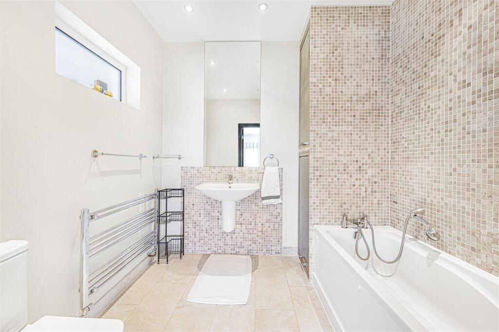 Additional image 9 of Warren Close, Eastbourne