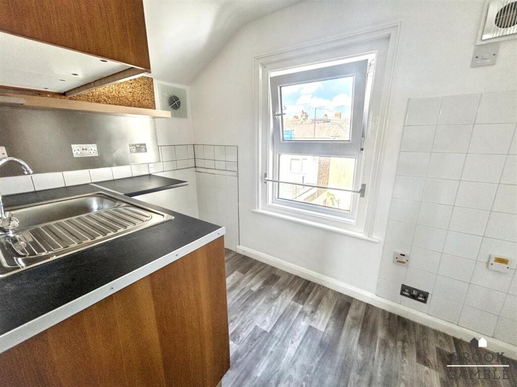Additional image 7 of 70 Tideswell Road, Eastbourne