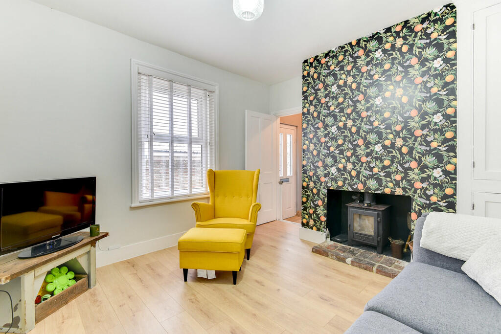 Additional image 22 of Broadwater Road