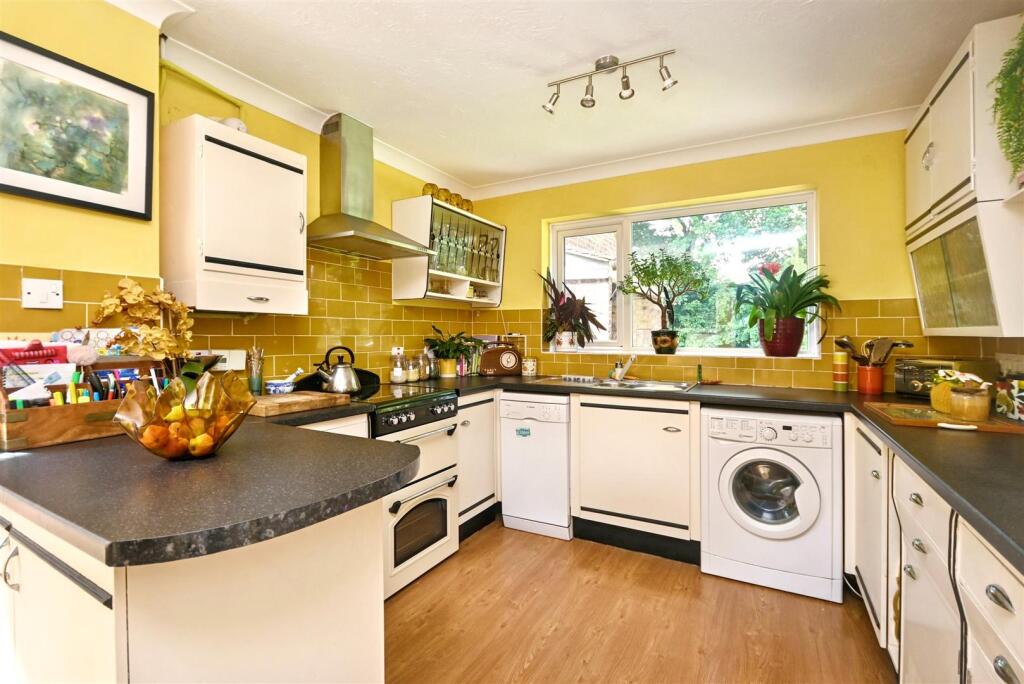 Additional image 28 of Downside Close, Eastbourne