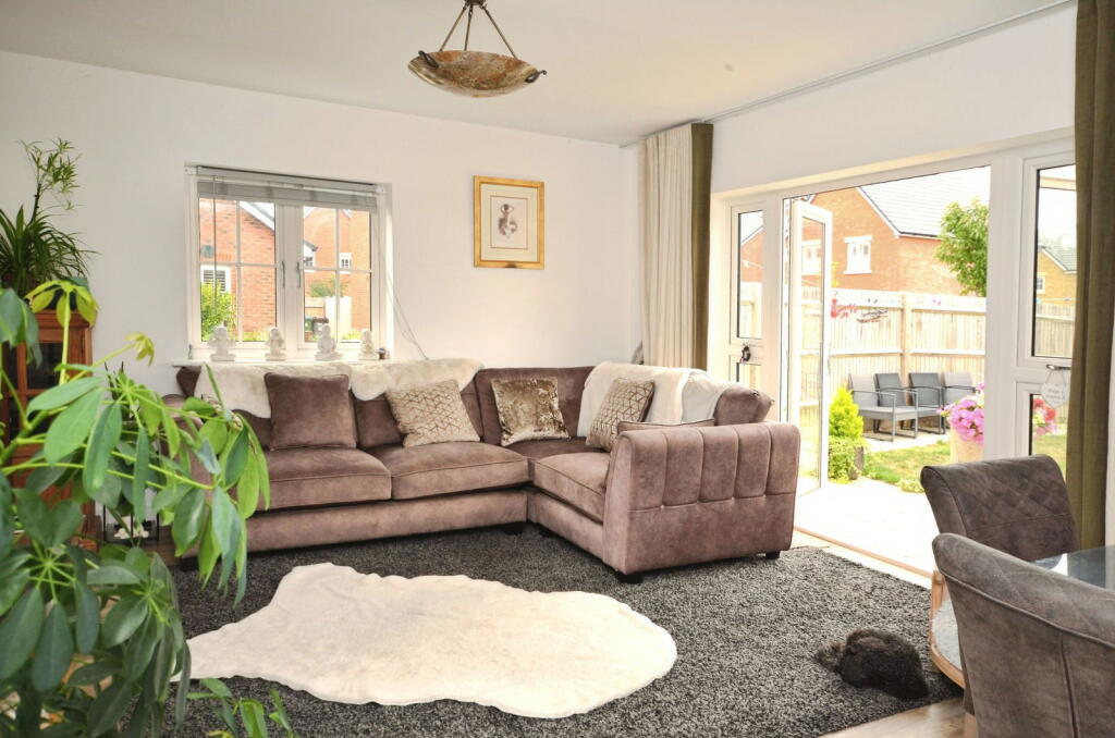 Additional image 4 of Robinson Close, Yapton, Arundel, BN18 0ZN