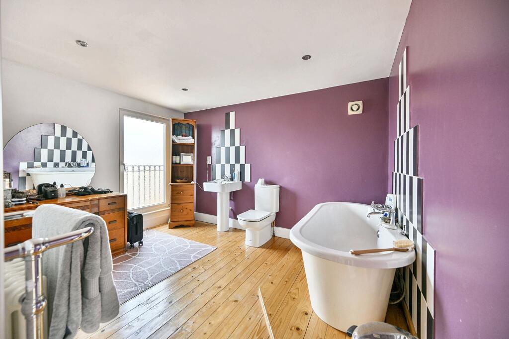 Additional image 17 of Penhale Road, Eastbourne, BN22