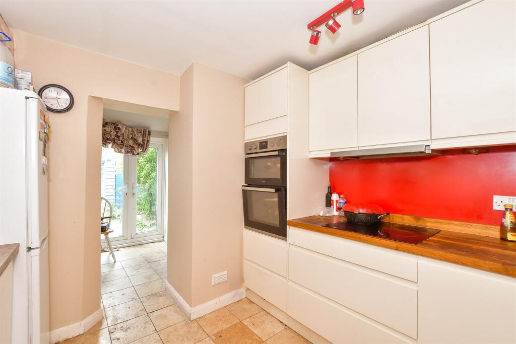 Additional image 8 of Gloucester Place, Littlehampton, West Sussex
