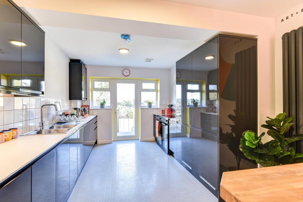 Additional image 2 of Auckland Drive, Brighton, BN2