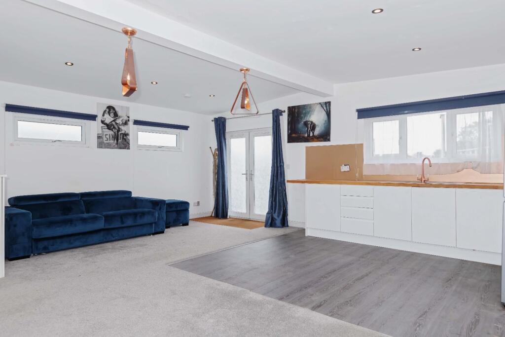 Additional image 6 of Upper Brighton Road, Sompting, Lancing