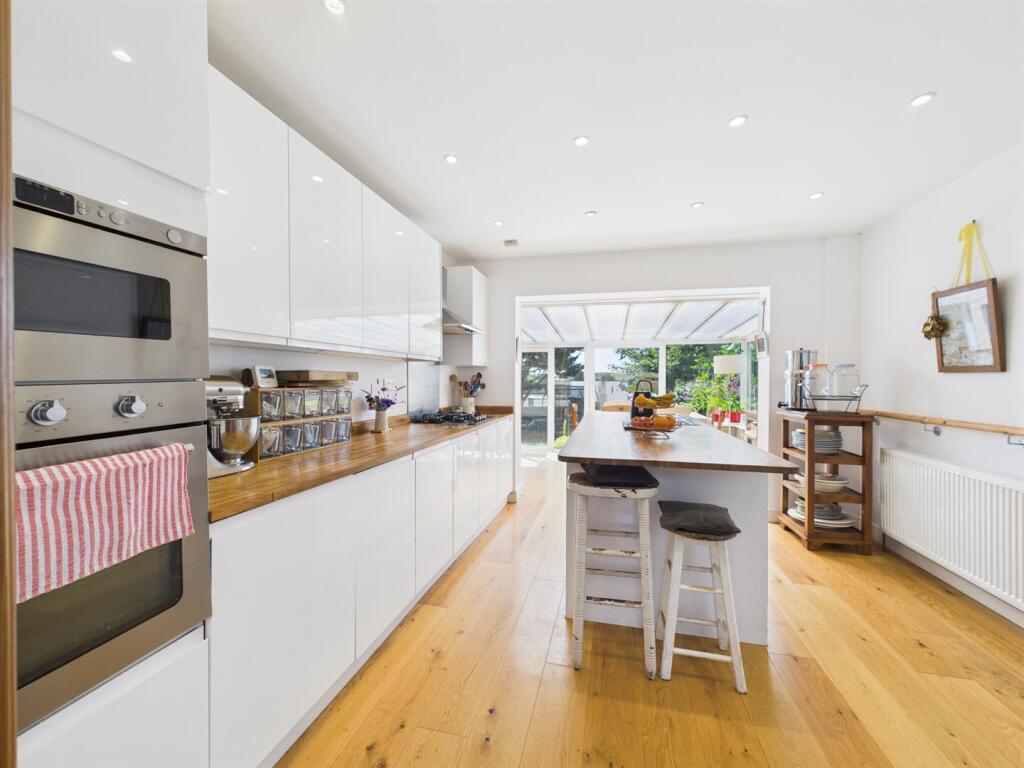 Additional image 11 of Lexden Drive, Seaford