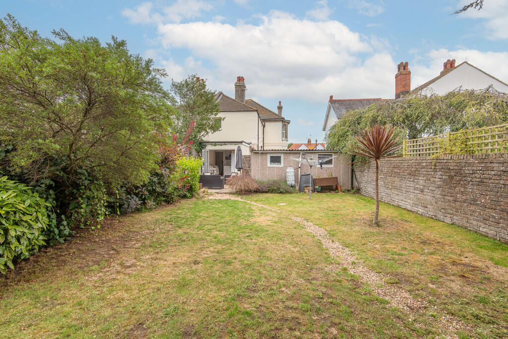 Additional image 14 of Broadwater Road